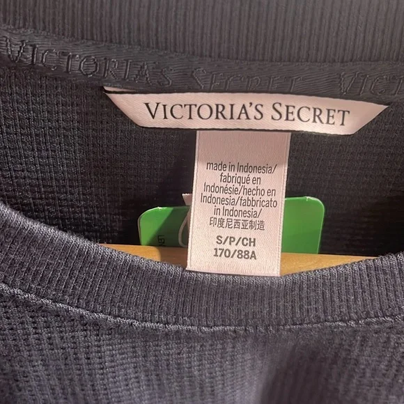 Victoria’s Secret waffle knit top - Picture 3 of 5